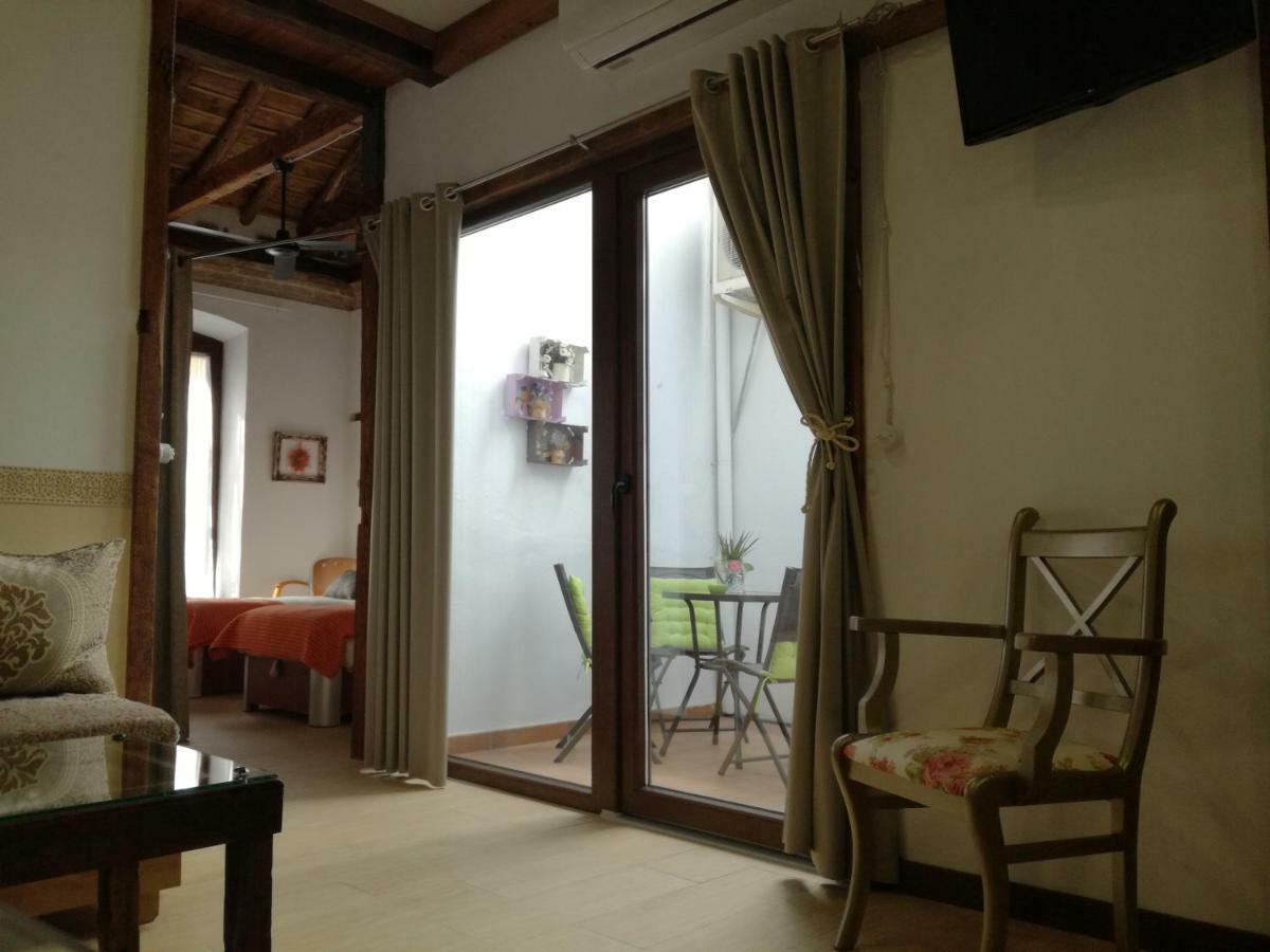 La Buhardilla De Mesones ,Vicent Suite กรานาดา ภายนอก รูปภาพ